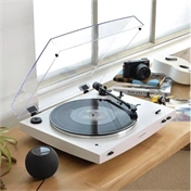 AUDIO TECHNIKA AT-LP3XBTWH szíjhajtású lemezjátszó, teljesen automatikus működtetésű, fehér