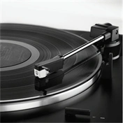AUDIO TECHNIKA AT-LP60XBTBK szíjhajtású lemezjátszó, BT, teljesen automatikus működtetésű, fekete