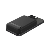 Belkin BoostCharge Pro power bank - mágneses, vezeték nélküli, Qi2, 8000mAh, 15W, állvány, fekete