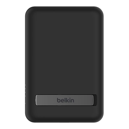 Belkin BoostCharge power bank - mágneses, vezeték nélküli, 5000mAh, állvány, fekete Belkin BoostCharge power bank - mágneses, vezeték nélküli, 5000mAh, állvány, fekete