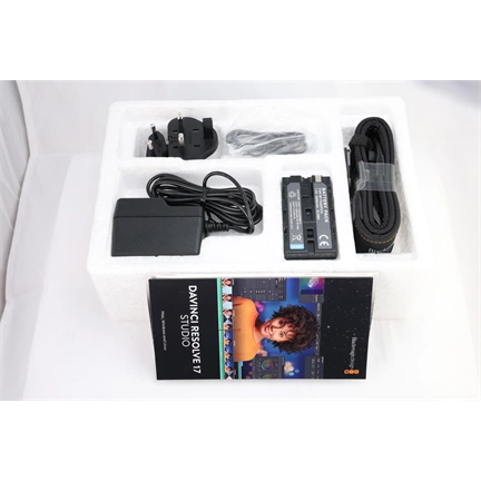 Bontott BLACKMAGIC DESIGN Pocket Cinema Camera 6K