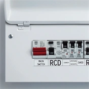 Brother PT-E560BTVP Pro címkéző készülék beépített Bluetooth-szal