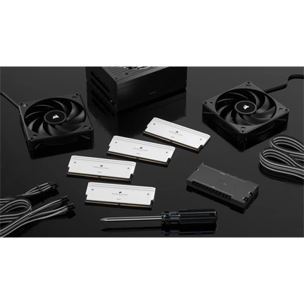 CORSAIR Dominator Titanium RGB DDR5 6000MHz CL36 64GB Kit4 Intel XMP White