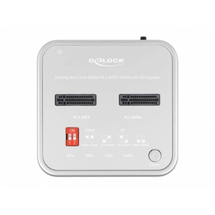 DELOCK Dokkolóállomás 1x M.2 NVMe SSD + 1x M.2 SATA SSD + SD Express (SD 7.1)