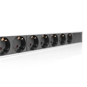 DIGITUS 1U PDU 230V 16A 7xCEE 7/3 aljzat CEE7/7 csatlakozó túlfeszültség védelemmel és vonalszűrővel 2M elosztósor