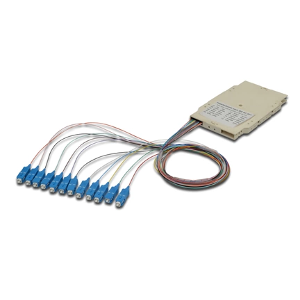 DIGITUS A-96522-02-UPC-4 12x SC/UPC 50/125 multimodusú OM4 LSOH optikai spiltter kazetta