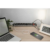 DIGITUS DA-70624 Asztali alumínium 6 schuko dugaljas 2x USB A 1x USB-C  port hálózati elosztó