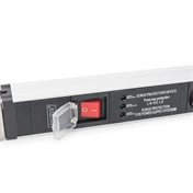 DIGITUS DN-95433 19" 1U PDU 230V 16A 5xCEE 7/3 aljzat CEE7/7 csatlakozó túlfeszültség védelemmel 2M elosztósor