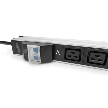 DIGITUS DN-95451 0U PDU függőleges 250V 32A 24xC13 4xC19 aljzat IEC 60309 ipari csatlakozó 3M elosztósor