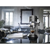 DeLonghi DEDICA style EC685BK eszpresszó kávéfőző