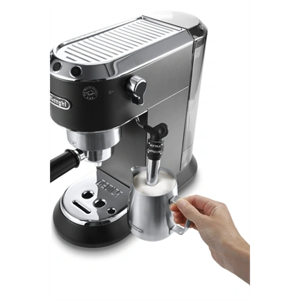 DeLonghi DEDICA style EC685BK eszpresszó kávéfőző