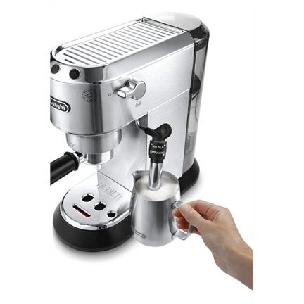 DeLonghi DEDICA style EC685M eszpresszó kávéfőző