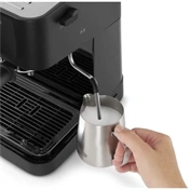 DeLonghi EC230.BK eszpresszó kávéfőző