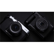 FUJIFILM X-E4 Ezüst váz