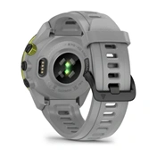Garmin Approach S70 - prémium GPS golf okosóra, 42mm, fekete/élénk sárga kerámiakeret, porszürke szilikonszíj