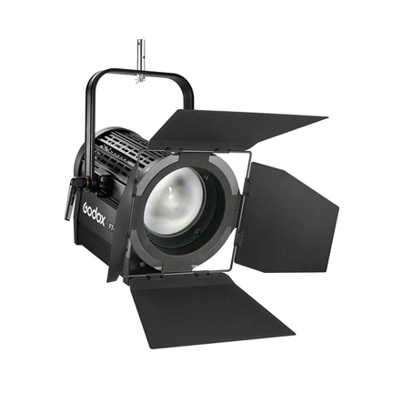 Godox F7 300R Kit1 Full Color LED Fresnel Light