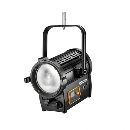 Godox F7 300R Kit1 Full Color LED Fresnel Light