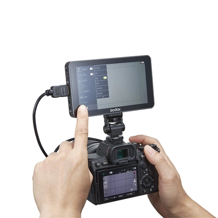 Godox GM6S Pro 4K Ultra Bright Camera Monitor Kit 2