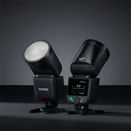 Godox Speedlite V1 Mid OM SYSTEM