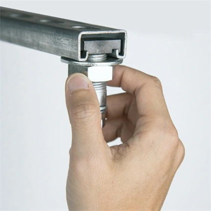 KUPO szerelőprofil adapter 1/2"-os csavarral