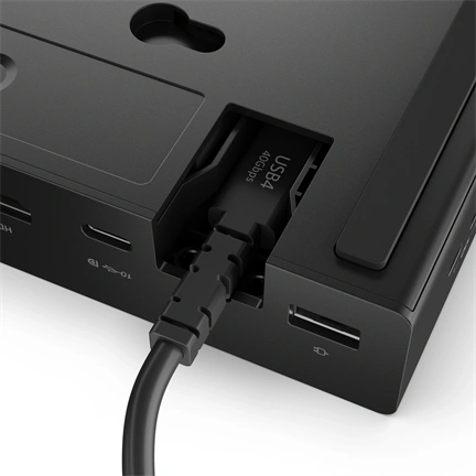 Lenovo ThinkPad USB4 Smart Dock 5500 (with 135W Adapter)