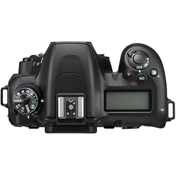 NIKON D7500 + AF-S DX Nikkor 35mm tükörreflexes fényképezőgép Kit