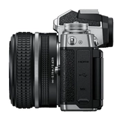 Nikon Z fc + Z DX 28mm f/2.8 SE MILC fényképezőgép KIT
