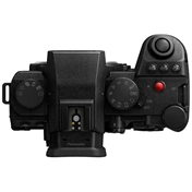Panasonic Lumix DC-S5 II + S 24-105mm f/4 Macro kit