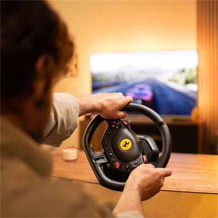 Thrustmaster T98 Ferrari 296 GTB versenykormány + pedál (PS/PC)