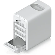 Ubiquiti UNAS 4 - NAS, 4x3,5", 2,5GbE, USB-C, PoE++ adapter, fehér