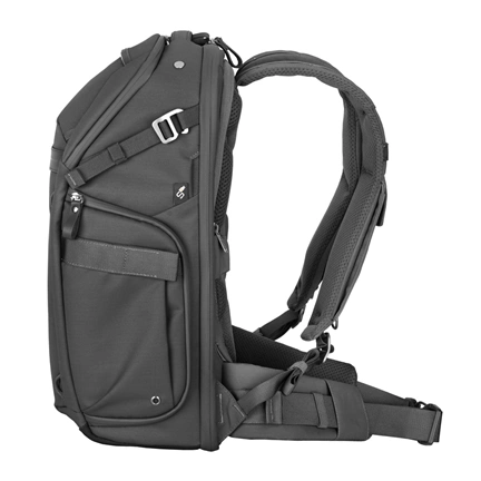 VANGUARD VEO METRO B25L BK hátizsák