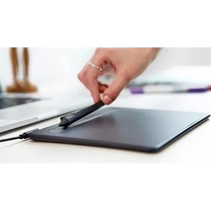 Wacom Intuos M Black