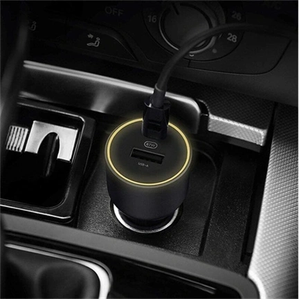 Xiaomi USB-A / Type-C Autós töltő - Fekete (67W)