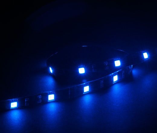 Akasa Vegas M mágneses LED fényszalag kék