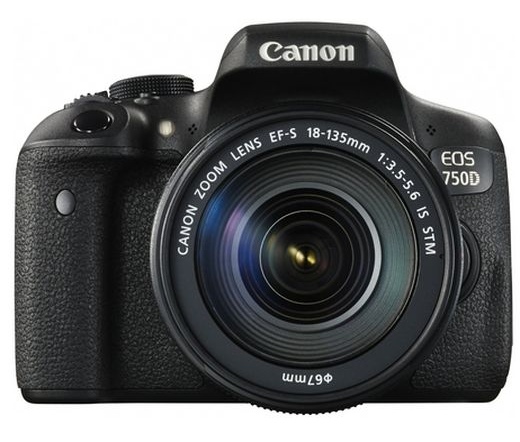 Canon EOS 750D + 18-135mm IS STM kit