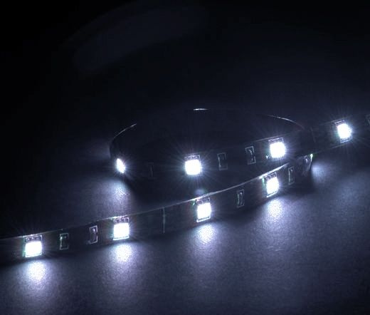 Akasa Vegas M mágneses LED fényszalag fehér