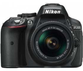 Nikon D5300 + AF-P 18-55 VR Kit
