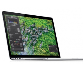 Apple MacBook Pro 15" i7/2,2 16GB/256GB Ezüst