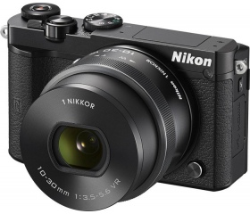 Nikon 1 J5 Fekete + 10-30mm PD Kit