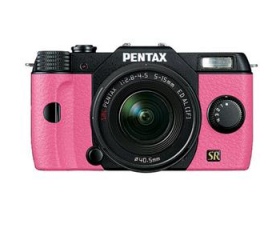 Pentax Q7 Black/Pink + zoom 5-15mm