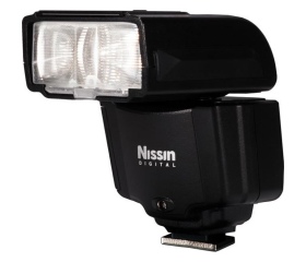 NISSIN i400 vaku (Nikon)